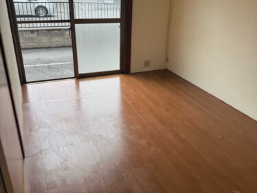 宇都宮市在住60代男性