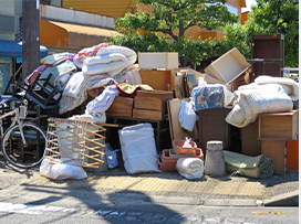 遺品整理に伴う室内の片付け