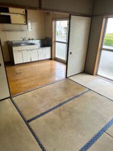 宇都宮市で親族様より家財整理・残置物撤去処分のご依頼 | 90代男性宅の不用品回収・片付け作業写真