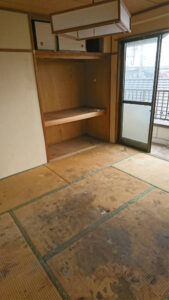 宇都宮市で70代の方のお部屋片付け・家財整理をご依頼01の不用品回収・片付け作業写真